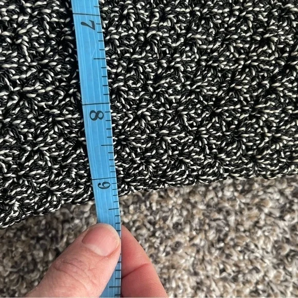 The Sak crocheted shoulder bag in black and white - Picture 6 of 8